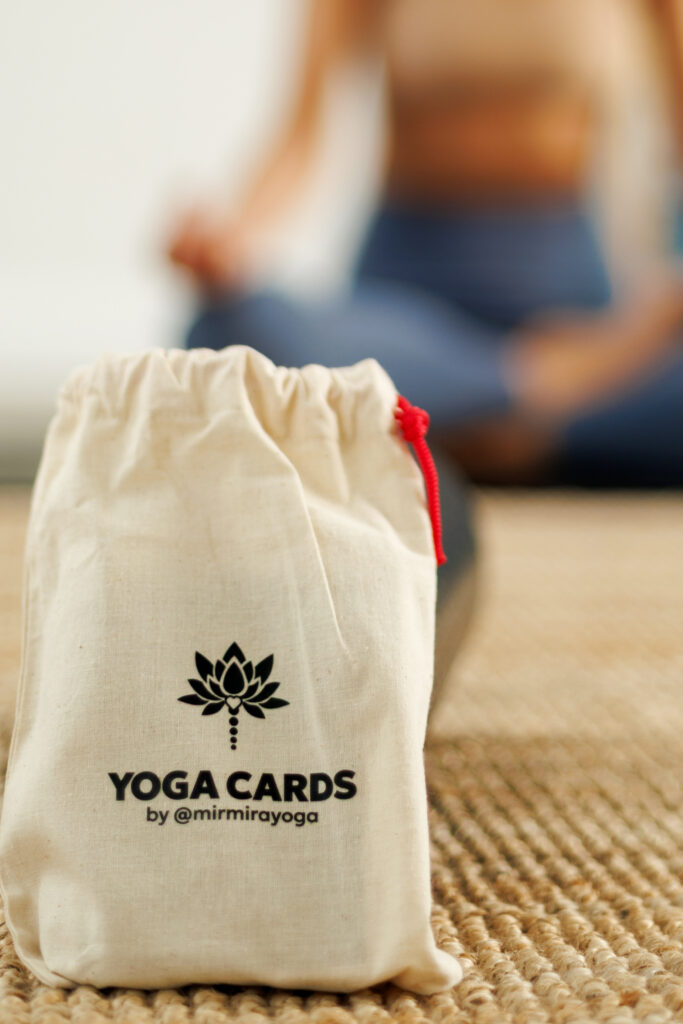 YOGA CARDS